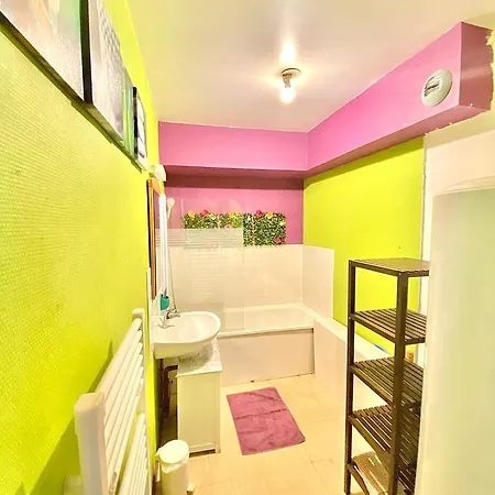 Grand Duplex, Centre, Parking, 4 Ch, Lingerie - 7 Pers Апартаменты